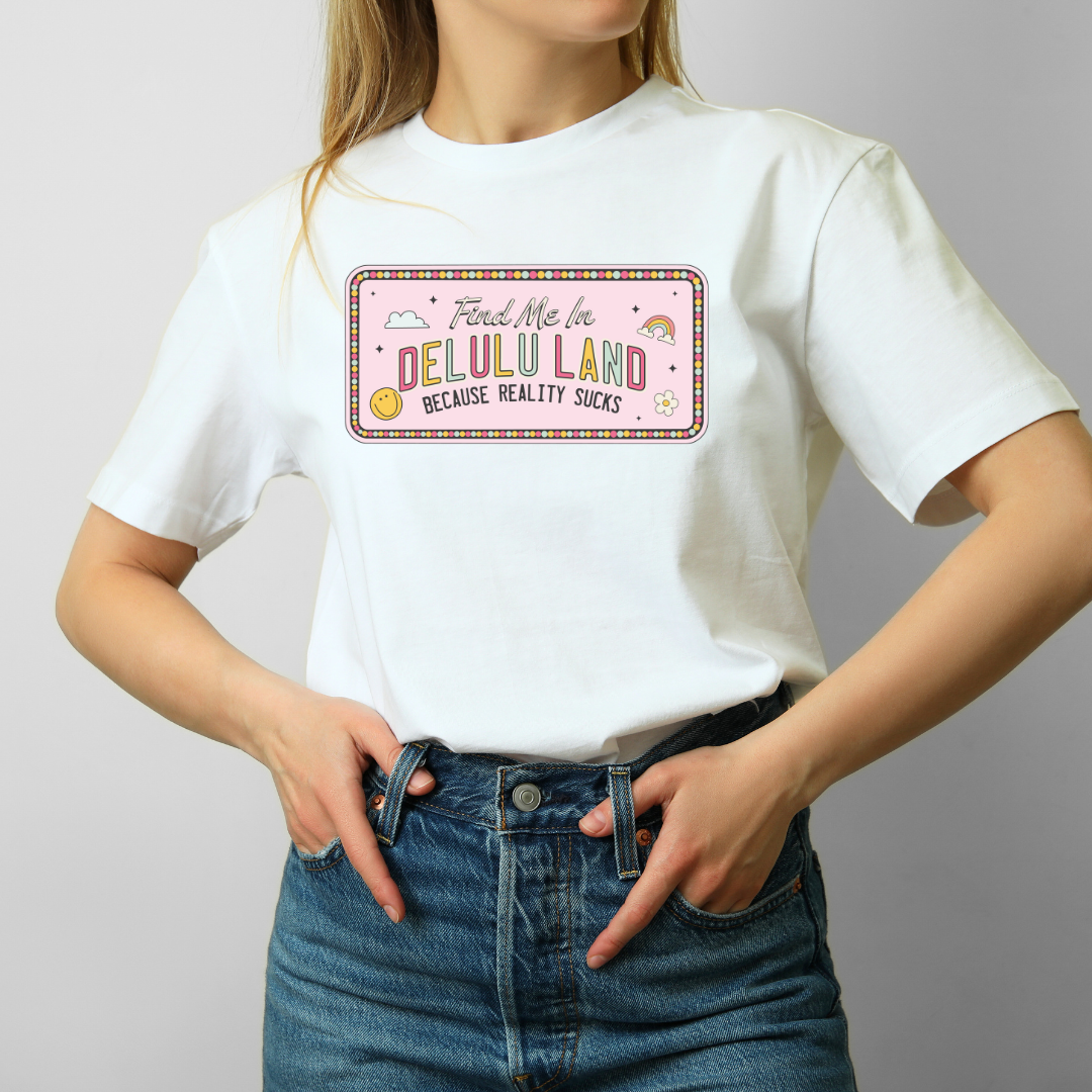 T-Shirt Delulu Land